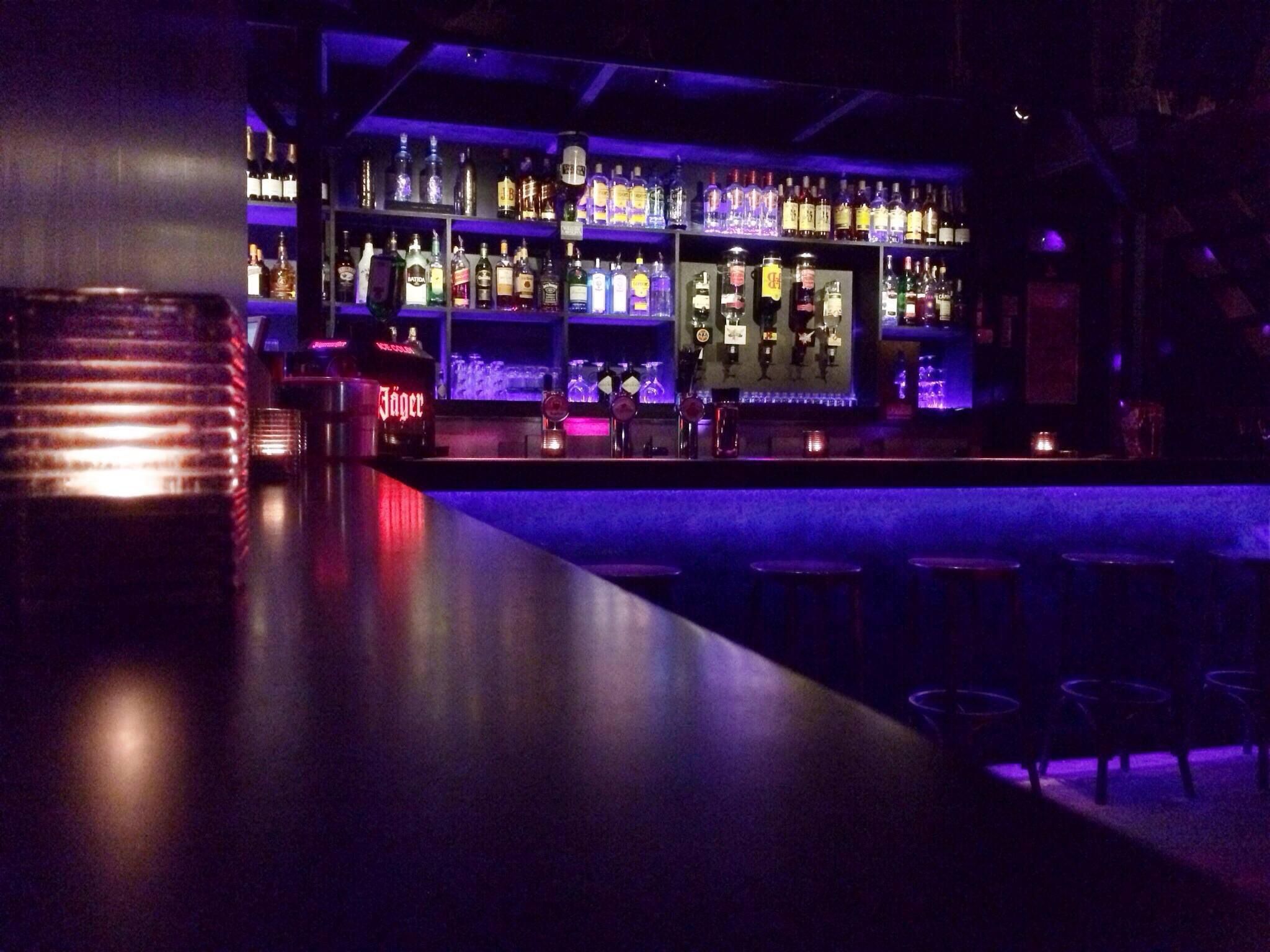 club_random_pic_1